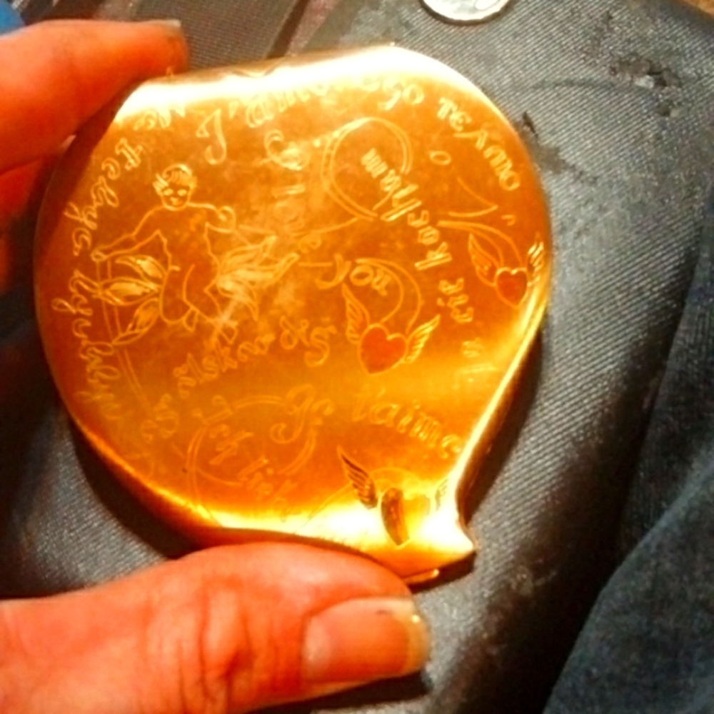 Antique vintage 1930s or 40s Elgin America compact